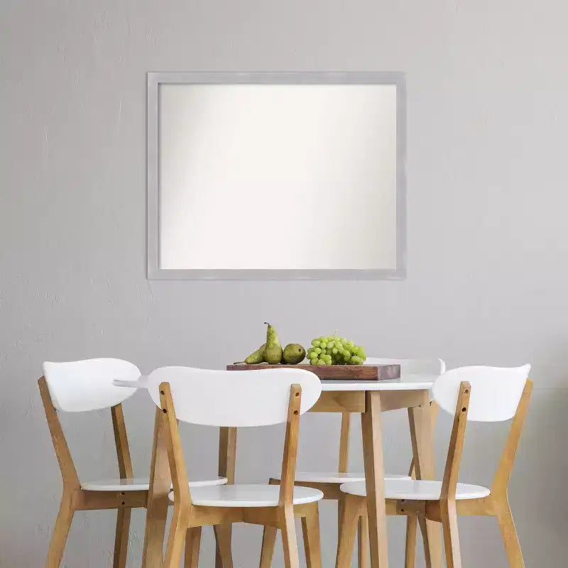 Specchio da parete stretto Grace con finitura nichel spazzolato da 30 x 24 pollici senza smussatura, cornice moderna rettangolare in polistirene